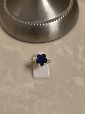 Gold Ring with Navy Clover Enamel Accent Size 7